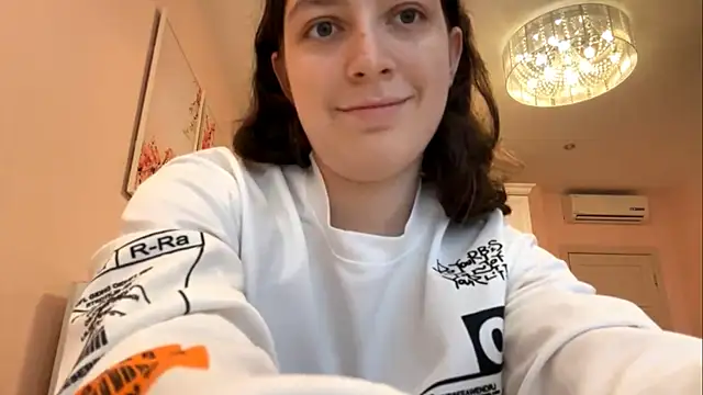 แชท XXX สดของ MilkySerenya