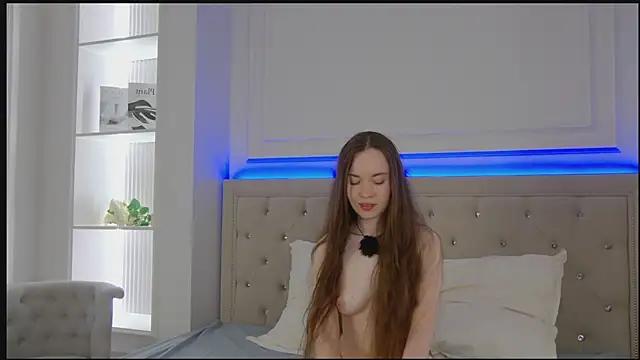 LilaMccoy live XXX chat