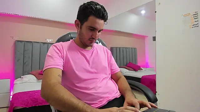 NOAH_SIN_ Adlı Modelin Web Kamerası Şovu