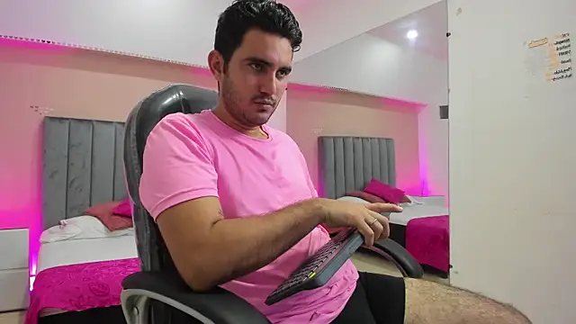 NOAH_SIN_ Webcam Show
