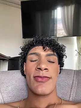 دردشة lyan_77 الجنسية المباشرة