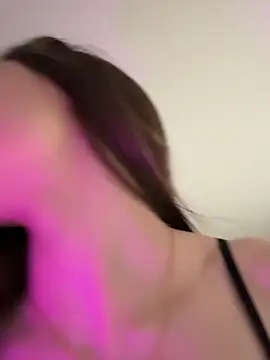 BOOMFOXY Chat XXX live