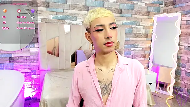 Chatroom XXX en direct de CYRUS_TAY