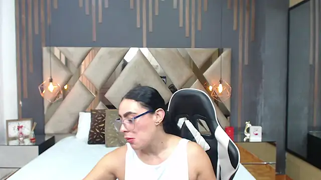 MartinaaFit's Live XXX Chat