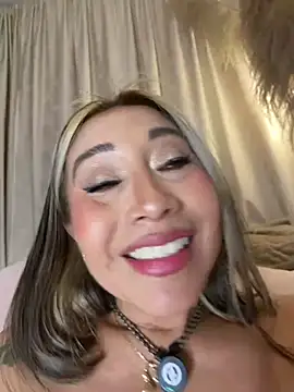 ameliaa_lov3's Live XXX Chat