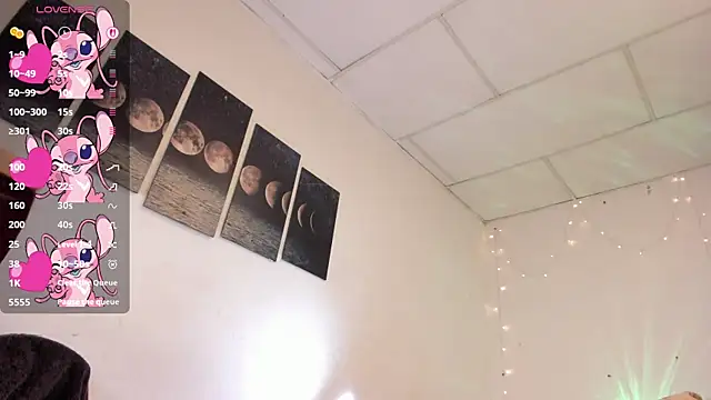 chloe_kisses' Live XXX Chat