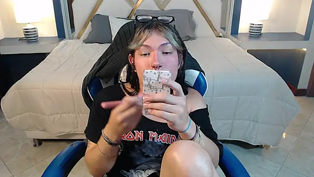 lilith_ayanami Chat XXX in diretta
