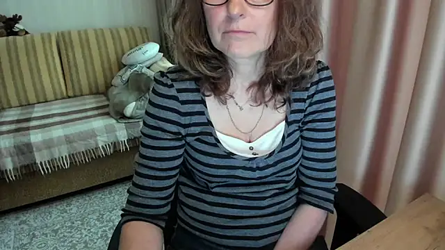 Chatroom XXX en direct de lauraoven