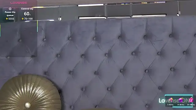 Chat +18 de Lorehottie ao vivo