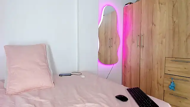 Živý XXX chat abbyquinn__