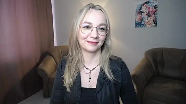 Ava_Elior: онлайн-секс-чат