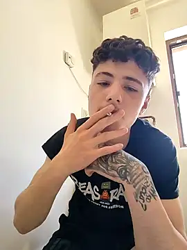 denysio89 现场XXX聊天