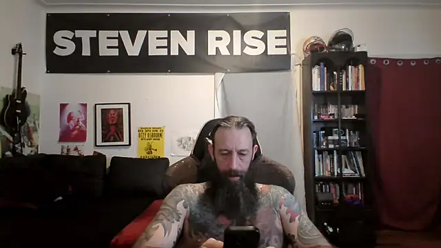 StevenRiseNYC Show in webcam