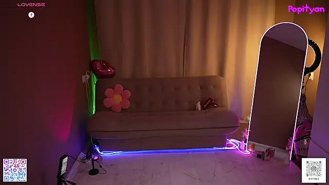 popityan1's Live XXX Chat
