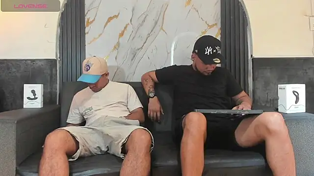 Latins_on_fire Webcamshow