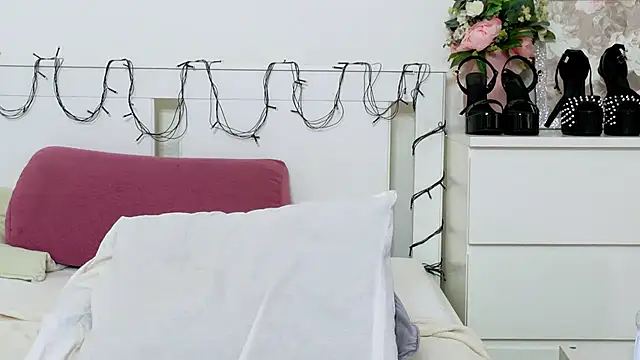 Lia_Benini – Kamerová šou