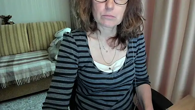 lauraoven – Live XXX-chat