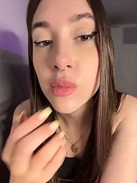 Онлайн чат XXX BOOMFOXY