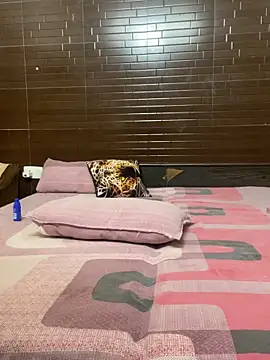 Chat +18 de LOVE4GIRL ao vivo