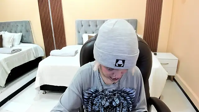 Czat XXX na żywo – Bela_Craxkerr