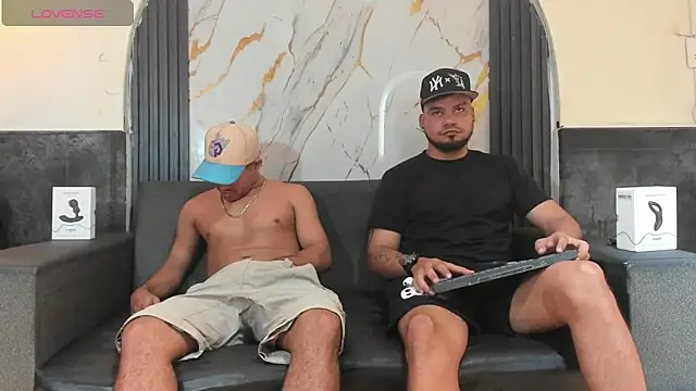 Latins_on_fire Webcam-Show