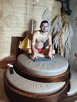 Živý XXX chat JacobWestt