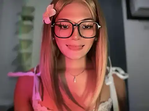 fuckingkeysha – Kamerová šou