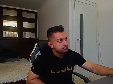 دردشة BryceReign الجنسية المباشرة