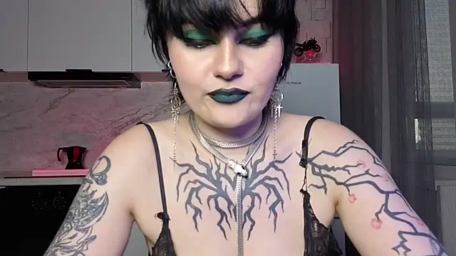 Chat XXX en directo de IntrigueYourDay
