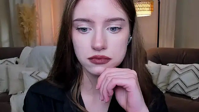 دردشة Erica_Kiss الجنسية المباشرة