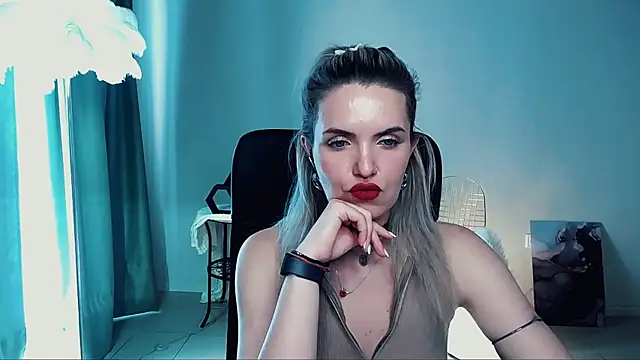 AliceSmite: онлайн-секс-чат