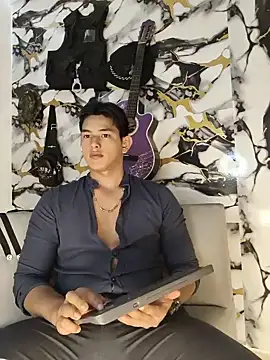 Hiroshi_Shen webkamerás műsora