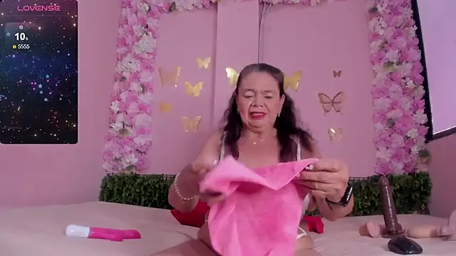 grandmother_milf Webcam-Show