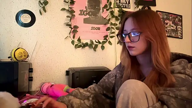 Sunshine_Kira Live XXX Chat