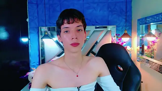 Stefany_PiInk – Naživo XXX chat