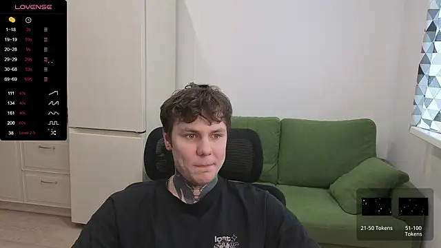 Lechery_boy Show in webcam