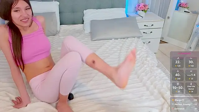 Little__Lunaa Adlı Modelin Canlı XXX Sohbeti