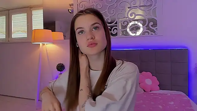 Chat XXX en directo de LuisaClover