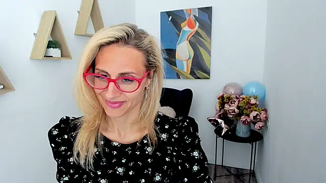 Chat +18 de MuseOfStage ao vivo