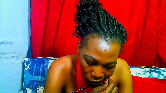 Chat XXX en directo de freaky_naughty