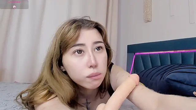 Chatroom XXX en direct de gigi_meii