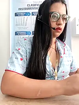 SOFI__10のライブXXXチャット