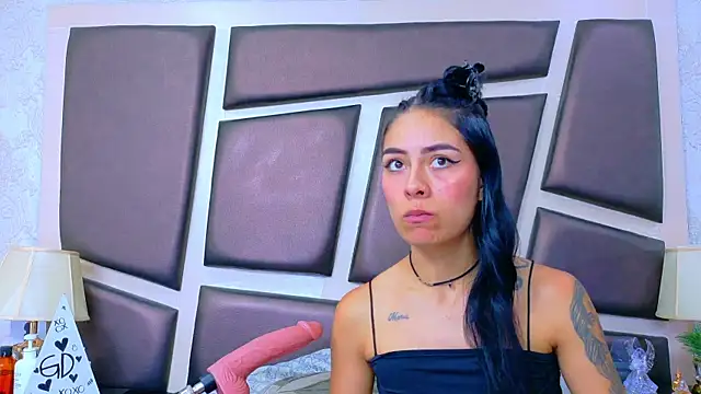 Czat XXX na żywo – NicoleEsposito