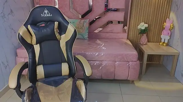 Isaa_s XXX чат на живо