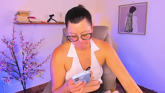 Онлайн чат XXX Chanelll_Taylorr_