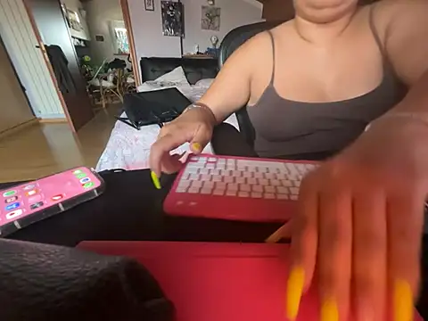 gatitalocahot's Live XXX Chat