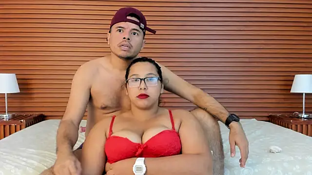 Онлайн чат XXX DeepandCurvy