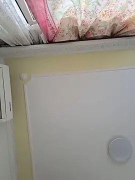 XXX chat uživo modela MASTERBALCANIAN