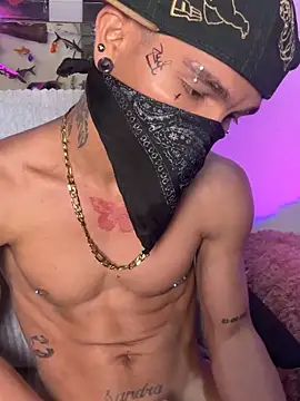 Chat +18 de CRAZY-BOY99 ao vivo