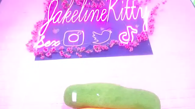 JakelineKittyのライブXXXチャット